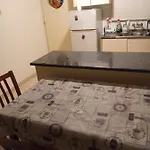 Apartmán 2 Bedroom In Makenzi