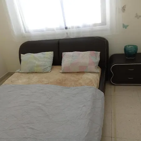 2 Bedroom In Makenzi * לרנקה