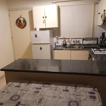 2 Bedroom In Makenzi Lägenhet Larnaca