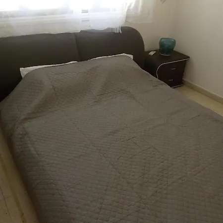 2 Bedroom In Makenzi Apartment Larnaca