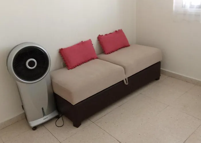 アパート 2 Bedroom In Makenzi *